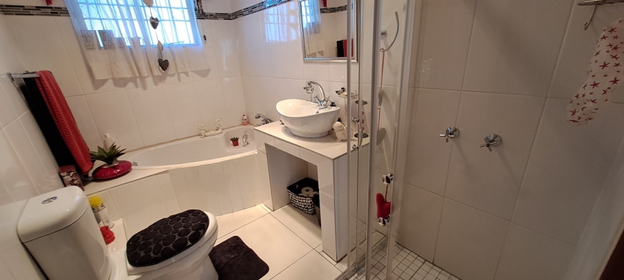 3 Bedroom Property for Sale in Morelig Free State